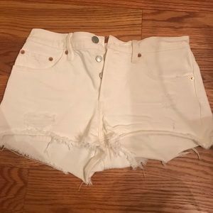 Levi’s 501 White Distressed Shorts!
